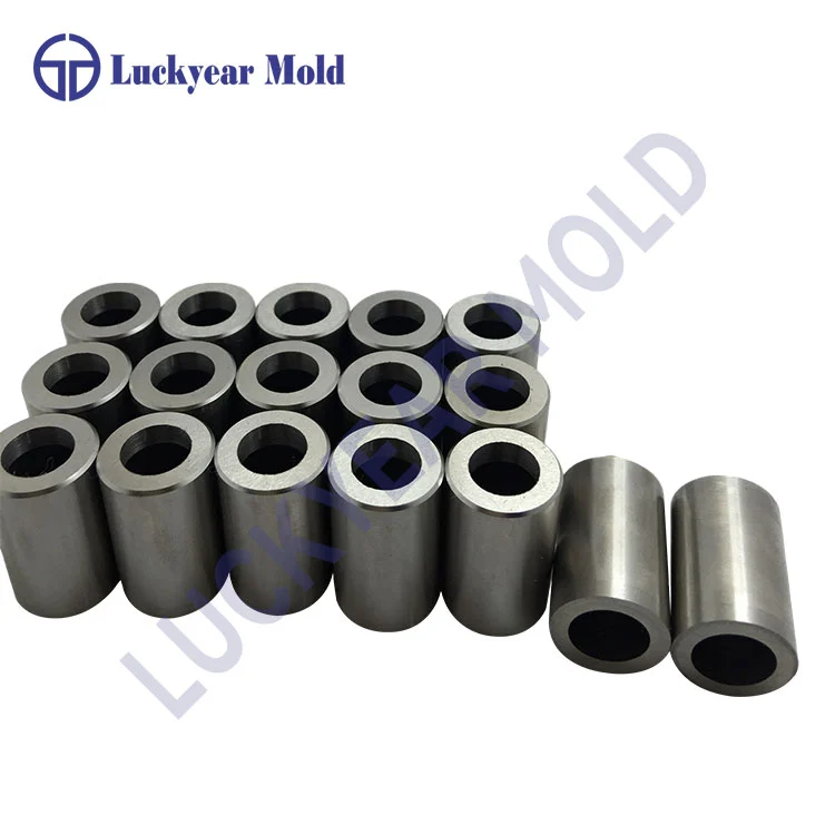 Standardin mukainen ISO 8977 -tyyppinen A-muotti